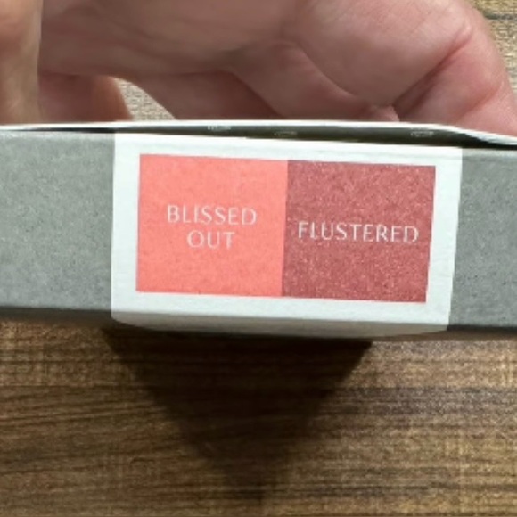 COMPLEX CULTURE GOOD GLOW BLUSH DUO - BRAND NEW in the box! - Picture 11 of 16